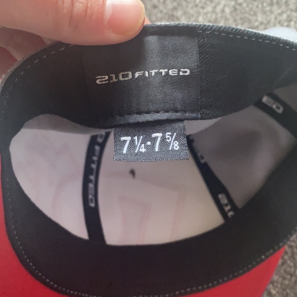 DC Hat - Picture 2 of 2